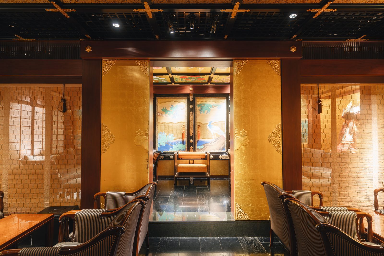 Gold corridor leading to the inner rooms